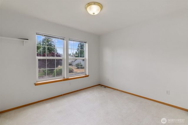 3033 Amhurst Street SE, Olympia, WA 98501