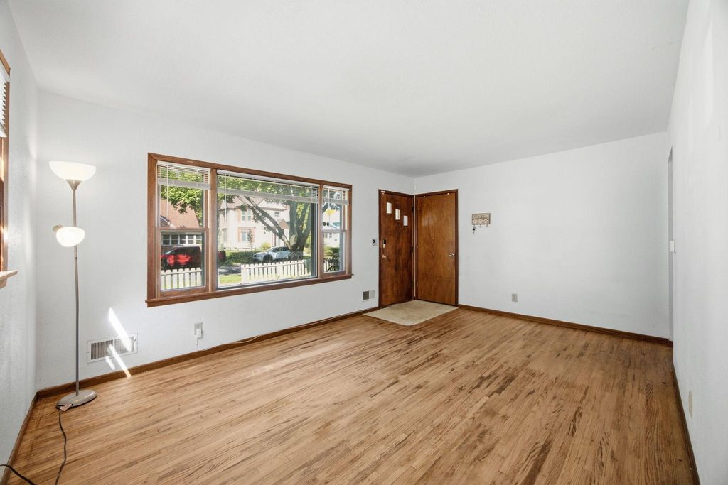 920 Magnolia Avenue E, Saint Paul, MN 55106 — photo 4