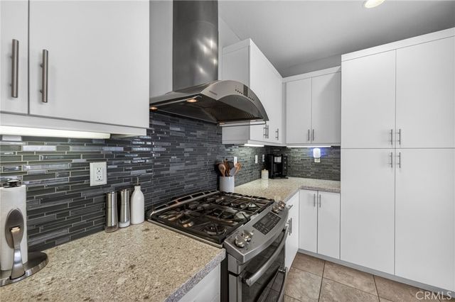 821 Brickyard, Costa Mesa, CA 92627