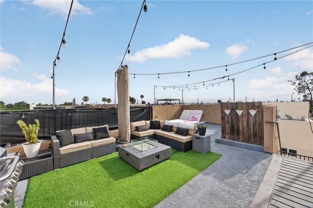 821 Brickyard, Costa Mesa, CA 92627