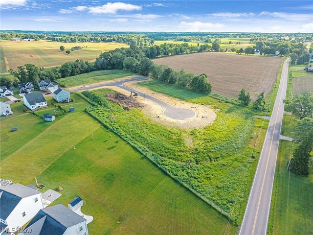 3447 Wicker Street NE, Canton, OH 44721