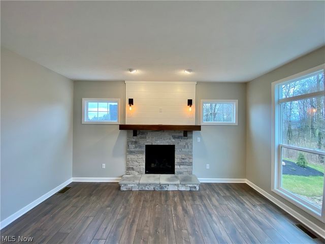 3447 Wicker Street NE, Canton, OH 44721