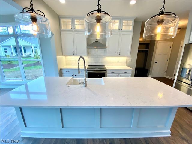 3447 Wicker Street NE, Canton, OH 44721