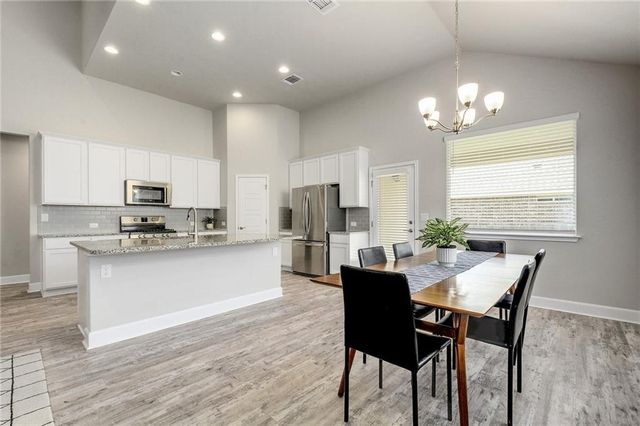 9429 Margaret Jewel LN, Austin, TX 78748