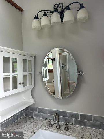 436 PINEVILLE RD, Newtown, PA 18940