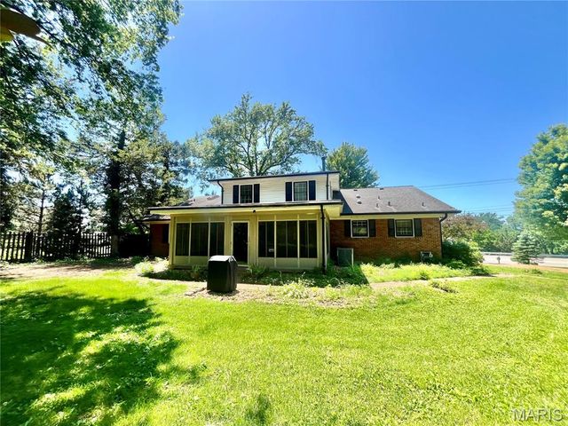 4950 Lemay Ferry Road, St Louis, MO 63129