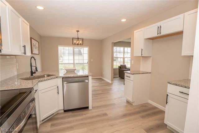 1290 Patriot Place SW, Massillon, OH 44647