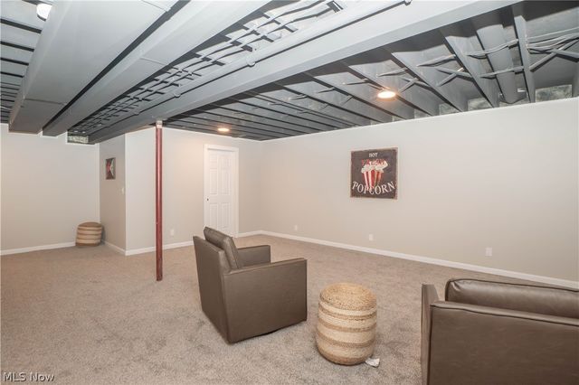 1290 Patriot Place SW, Massillon, OH 44647