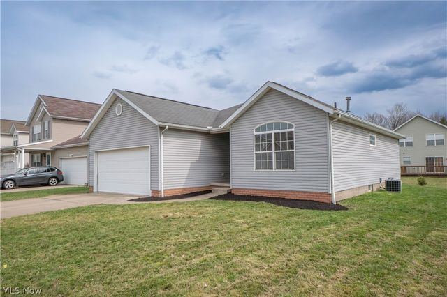 1290 Patriot Place SW, Massillon, OH 44647