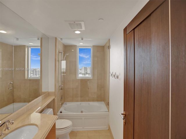 17875 Collins Ave 3005, Sunny Isles Beach, FL 33160