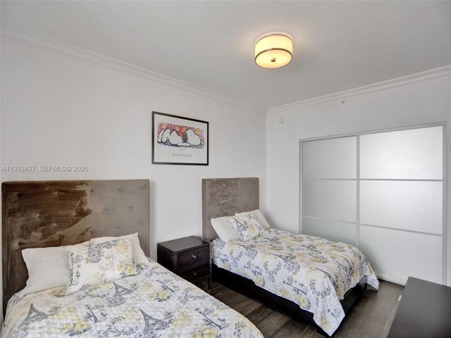 17875 Collins Ave 3005, Sunny Isles Beach, FL 33160