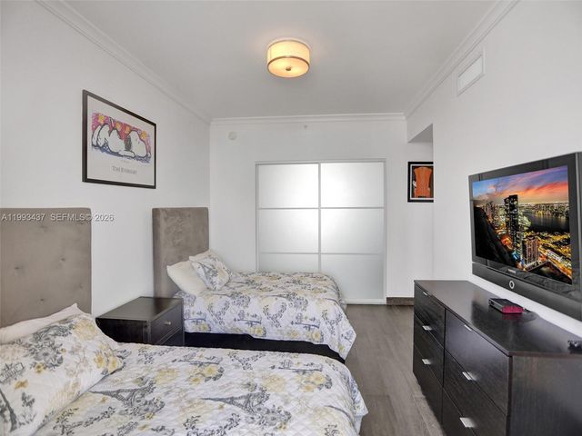 17875 Collins Ave 3005, Sunny Isles Beach, FL 33160