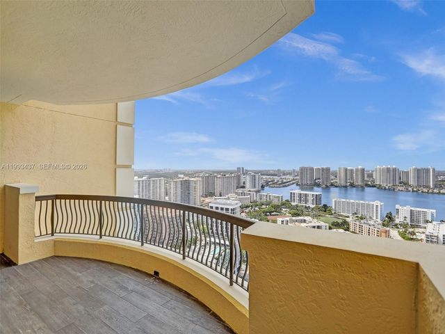 17875 Collins Ave 3005, Sunny Isles Beach, FL 33160