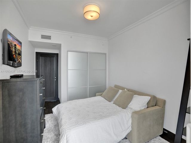 17875 Collins Ave 3005, Sunny Isles Beach, FL 33160