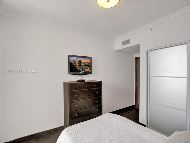 17875 Collins Ave 3005, Sunny Isles Beach, FL 33160