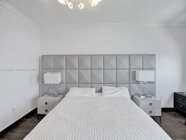 17875 Collins Ave 3005, Sunny Isles Beach, FL 33160