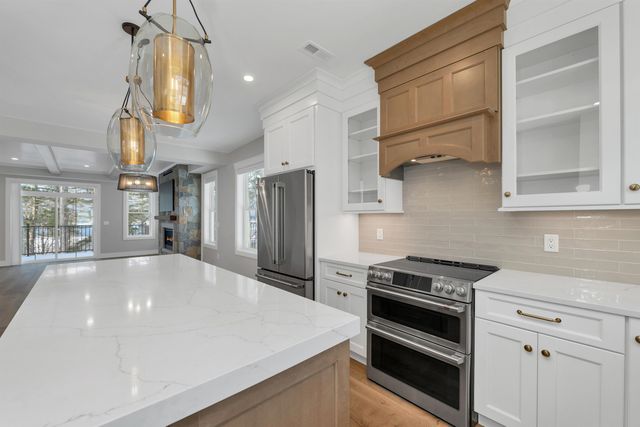 60 White Oaks Rd Unit 11, Laconia, NH 03246