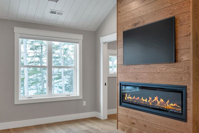 60 White Oaks Rd Unit 11, Laconia, NH 03246