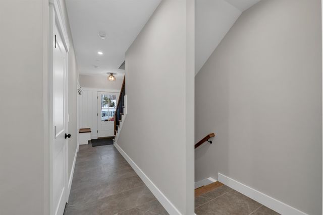 60 White Oaks Rd Unit 11, Laconia, NH 03246