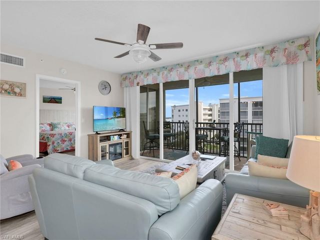 4431 Bay Beach LN # 554, Fort Myers Beach, FL 33931