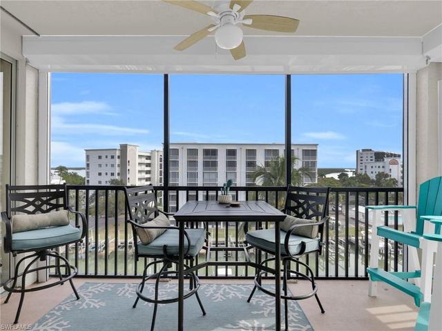 4431 Bay Beach LN # 554, Fort Myers Beach, FL 33931