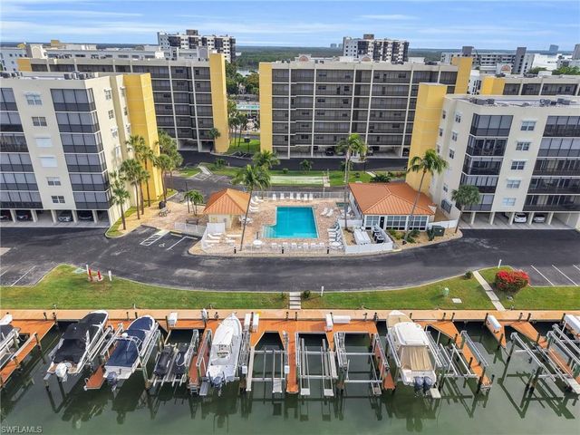 4431 Bay Beach LN # 554, Fort Myers Beach, FL 33931