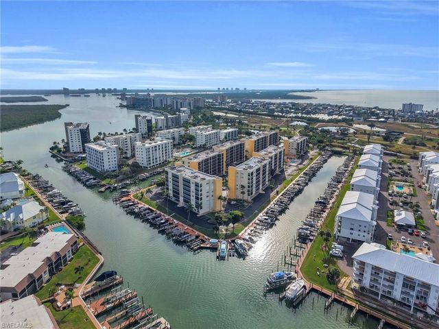 4431 Bay Beach LN # 554, Fort Myers Beach, FL 33931