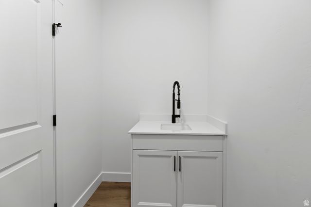 613 S 175 E, Hyde Park, UT 84318