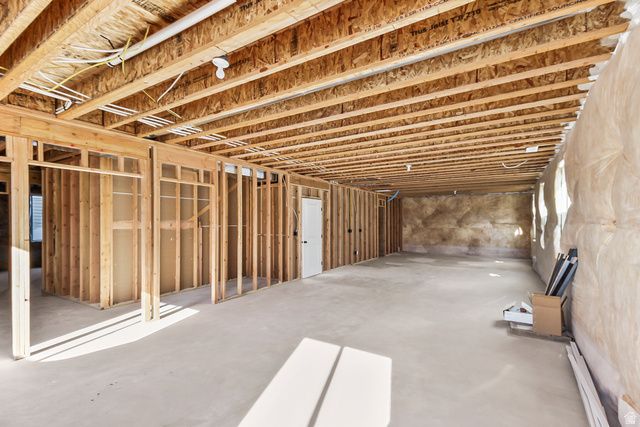 613 S 175 E, Hyde Park, UT 84318