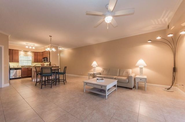 4350 Doubles Alley Drive 104, Vero Beach, FL 32967