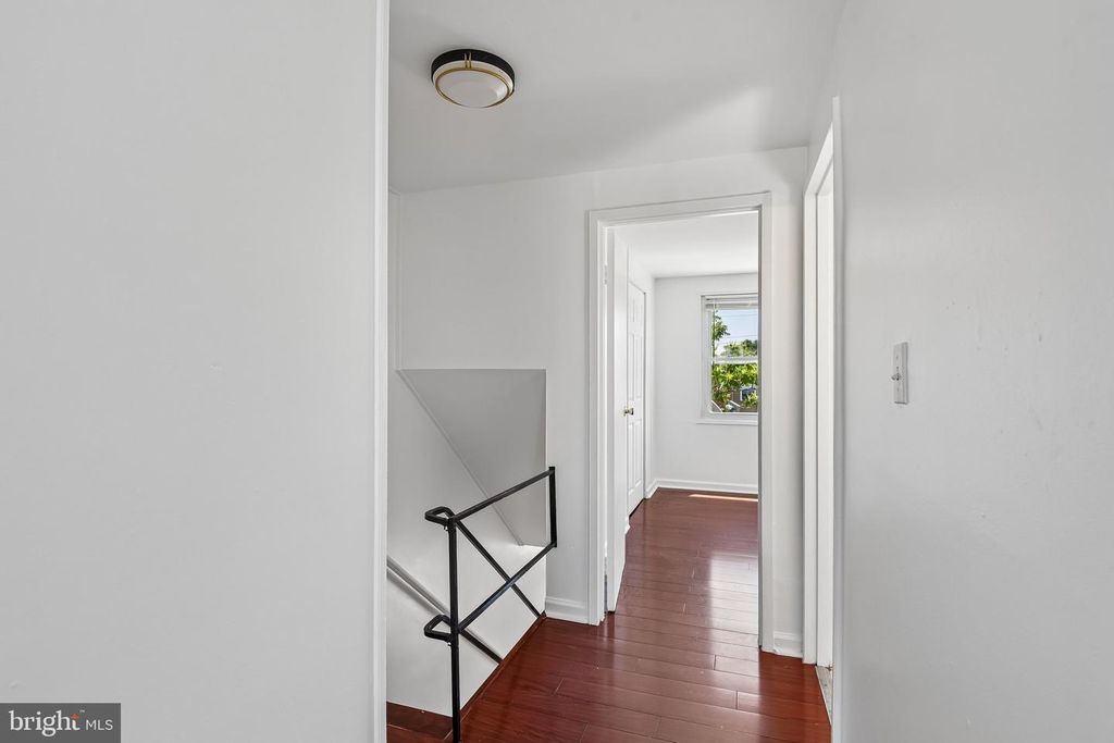 Image 16 of property listing at 7905 EASTDALE RD, Baltimore, MD 21224