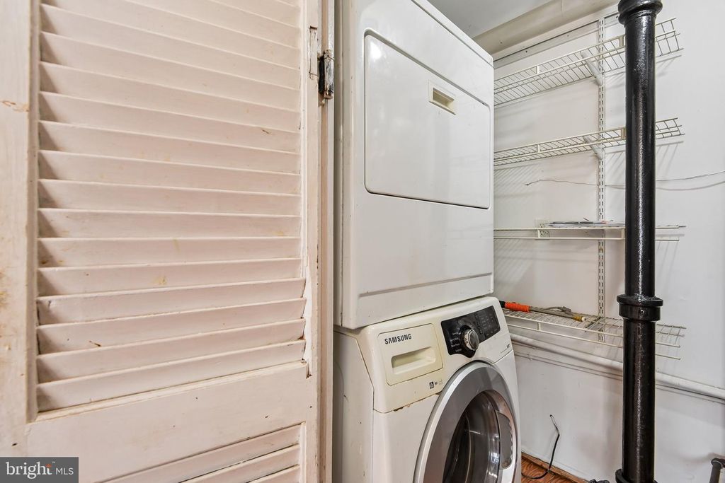 Image 17 of property listing at 7905 EASTDALE RD, Baltimore, MD 21224