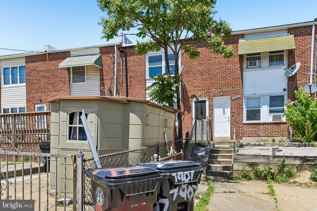 Image 24 of property listing at 7905 EASTDALE RD, Baltimore, MD 21224