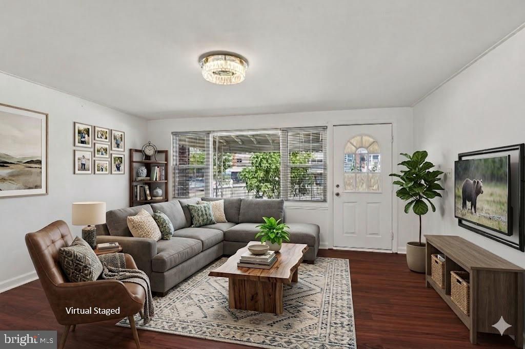 Image 3 of property listing at 7905 EASTDALE RD, Baltimore, MD 21224