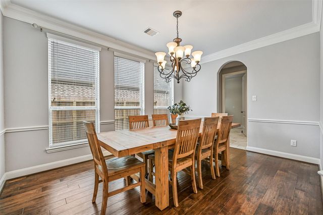 1008 Point Isabel Lane, Friendswood, TX 77546