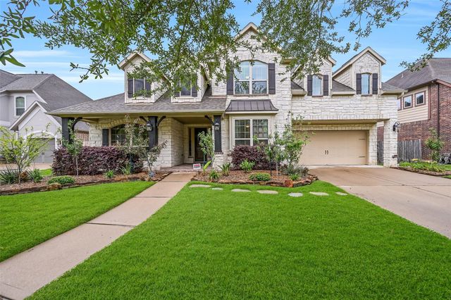 1008 Point Isabel Lane, Friendswood, TX 77546