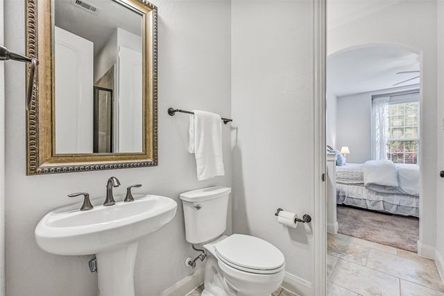 1008 Point Isabel Lane, Friendswood, TX 77546