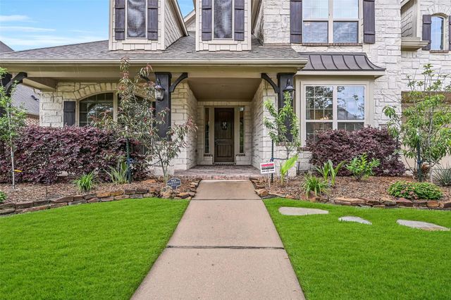 1008 Point Isabel Lane, Friendswood, TX 77546