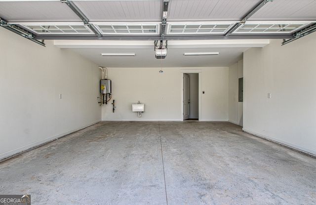 410 Redhaven Drive, Senoia, GA 30276