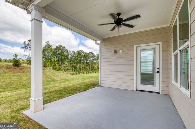 410 Redhaven Drive, Senoia, GA 30276