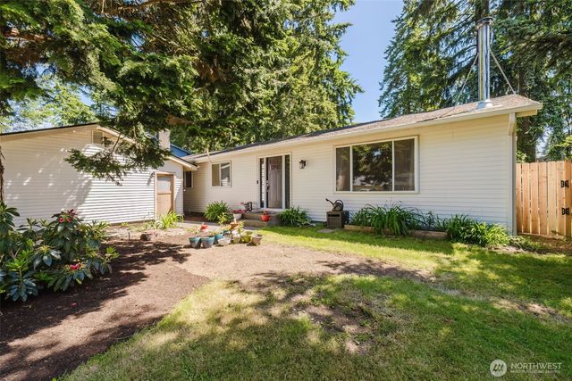 3160 SE Pierson Street, Port Orchard, WA 98366