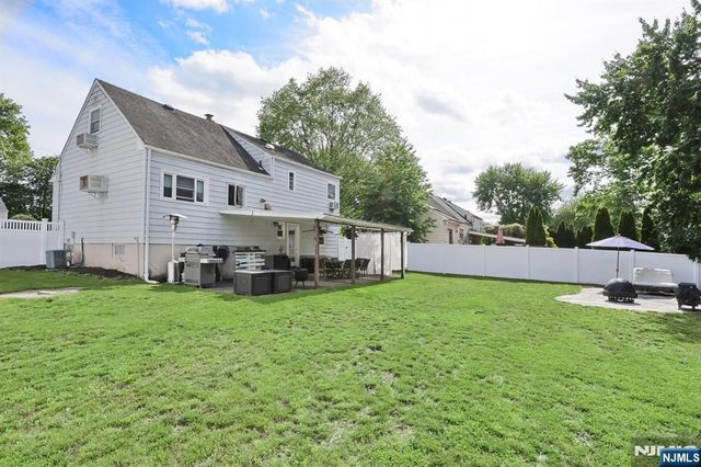 87 Barbara Road, Dumont, NJ 07628