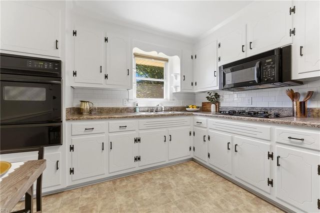4205 Heather RD, Portsmouth, VA 23703