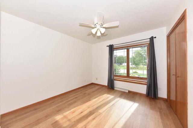 W208N16471 St Andrews COURT, Jackson, WI 53037