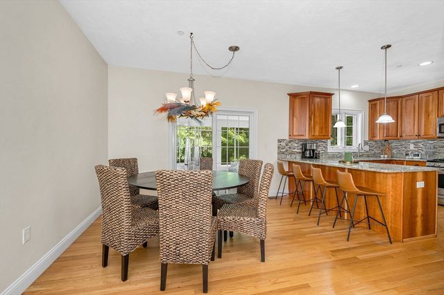 2 Charles Ridge Rd A, Littleton, MA 02466