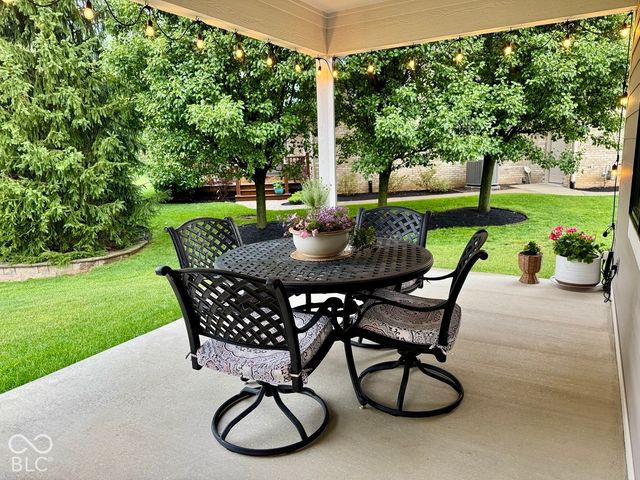 836 Justine Circle W, Indianapolis, IN 46234