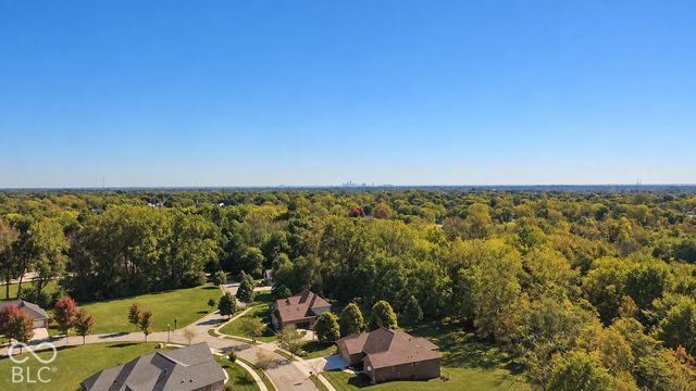 836 Justine Circle W, Indianapolis, IN 46234
