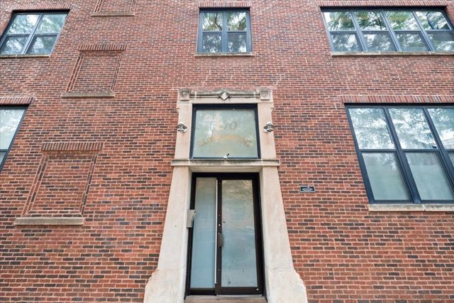 1670 N Claremont Avenue 101, Chicago, IL 60647