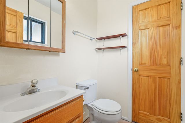 1028 Avenida De Las Campanas, Santa Fe, NM 87507