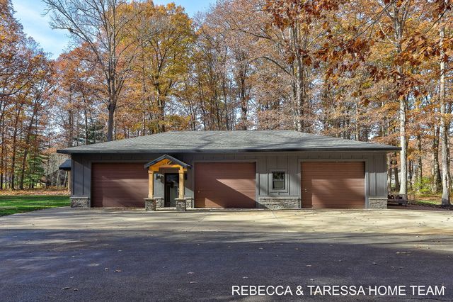 5350 Baldwin Street, Blendon Twp, MI 49426